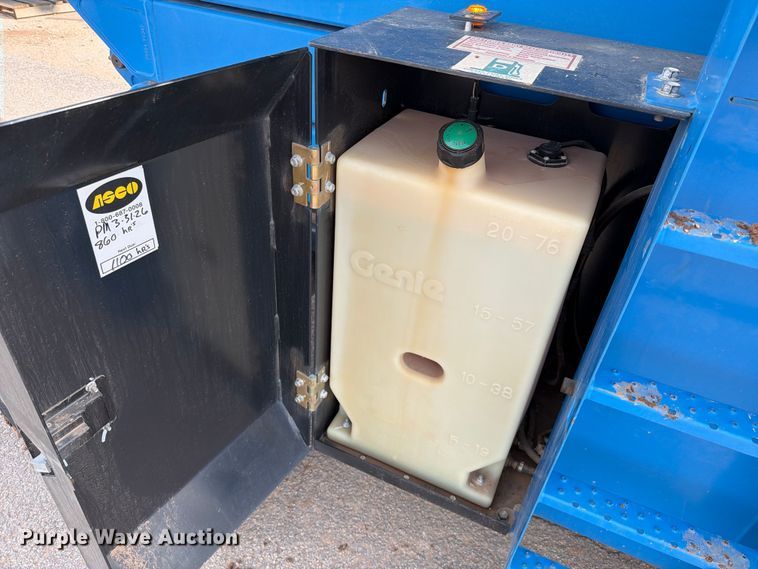 image for item FC0029 2020 Genie GS-4390 scissor lift
