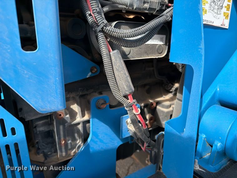 image for item FC0029 2020 Genie GS-4390 scissor lift