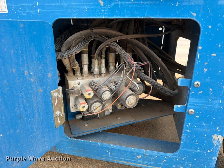 image for item FC0031 2019 Genie GS-2632 scissor lift