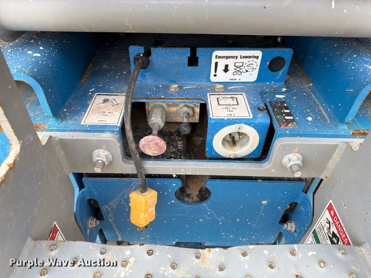image for item FC0031 2019 Genie GS-2632 scissor lift
