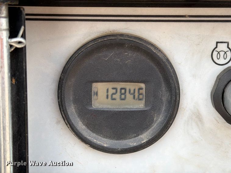 image for item FC0032 2018 Allmand FD-228 light plant