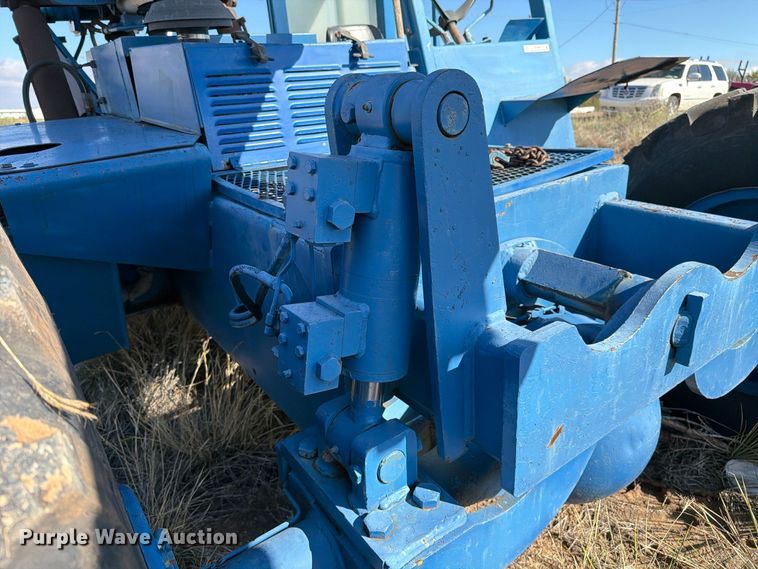 image for item FC0060 1983 Gradall 534B telehandler