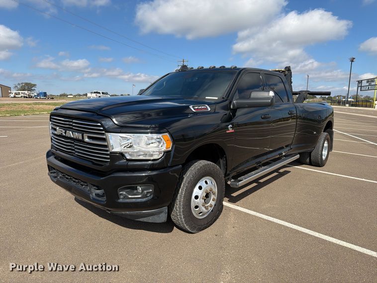 image for item FC0062 2021 Ram 3500 crew cab tow truck