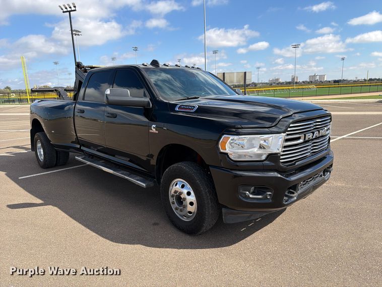 image for item FC0062 2021 Ram 3500 crew cab tow truck