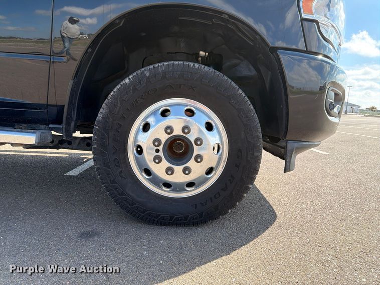 image for item FC0062 2021 Ram 3500 crew cab tow truck