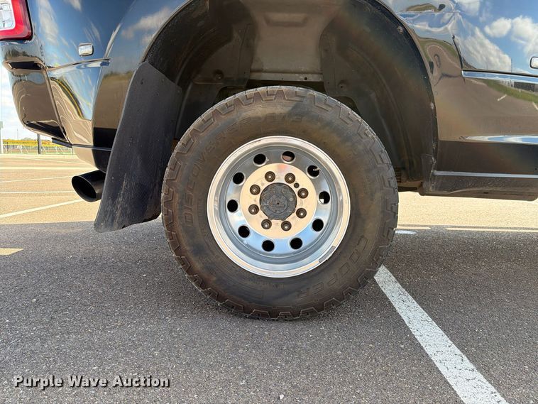 image for item FC0062 2021 Ram 3500 crew cab tow truck