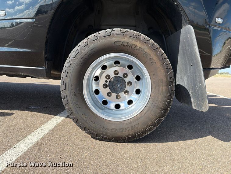 image for item FC0062 2021 Ram 3500 crew cab tow truck