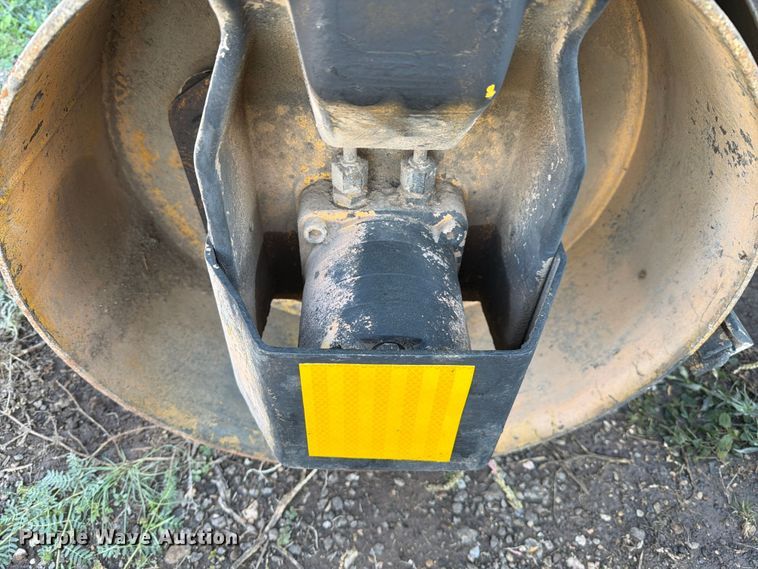image for item FC0074 1996 Wacker RD880V double drum vibratory roller