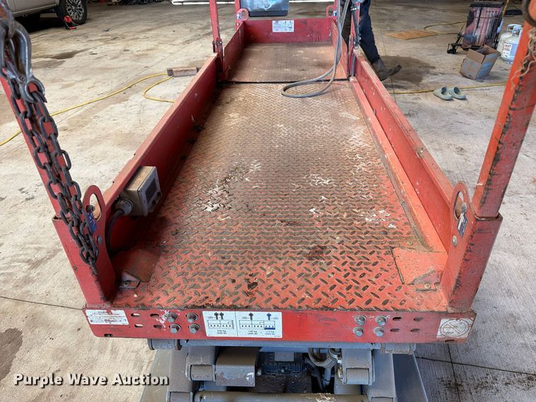 image for item FC0075 2015 Skyjack SJIII-3219 scissor lift