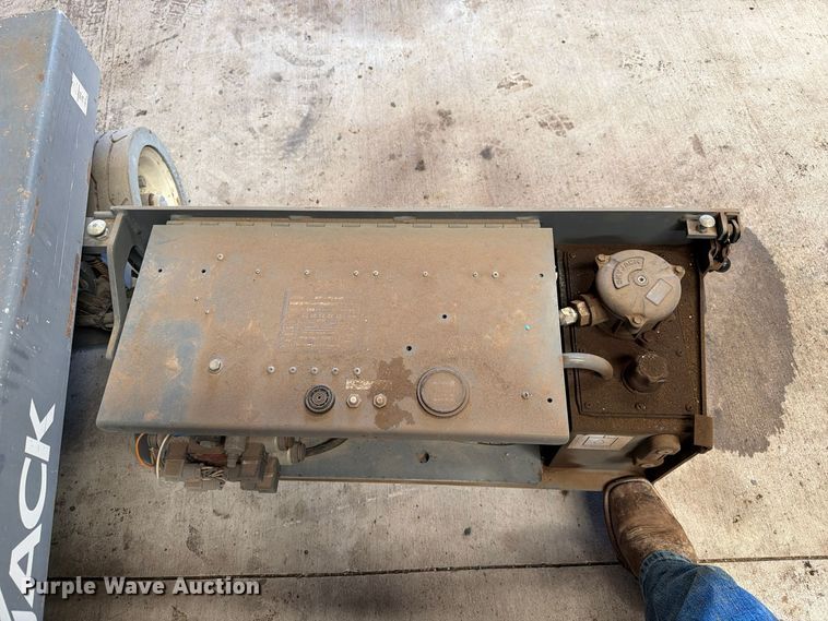 image for item FC0075 2015 Skyjack SJIII-3219 scissor lift