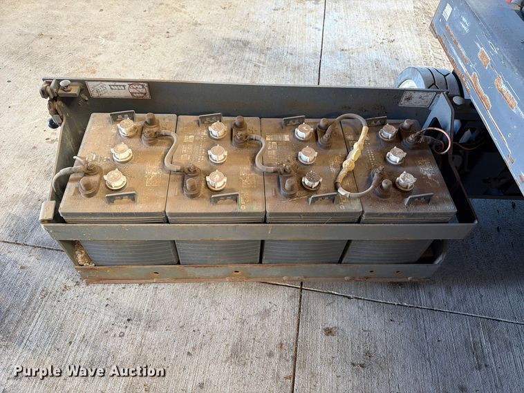image for item FC0075 2015 Skyjack SJIII-3219 scissor lift