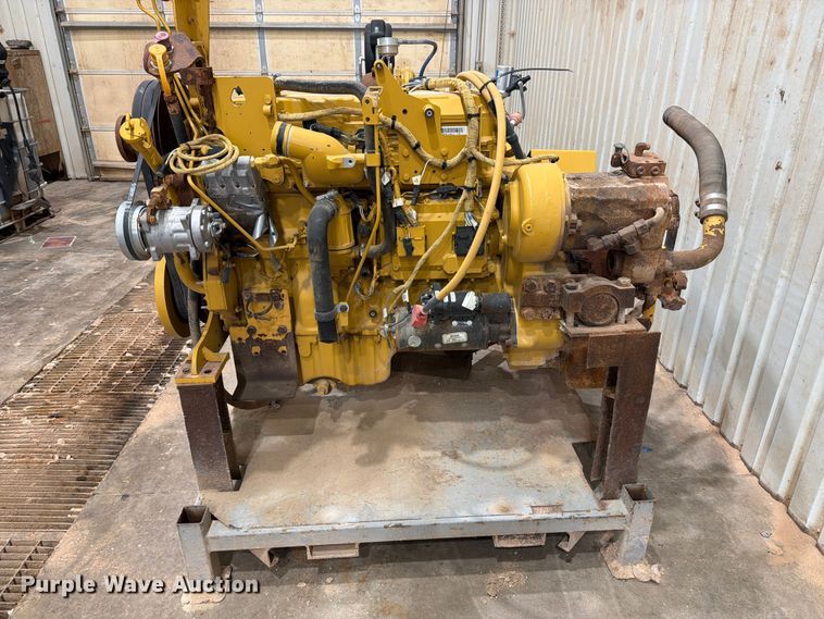 image for item FC0484 Caterpillar C9 engine