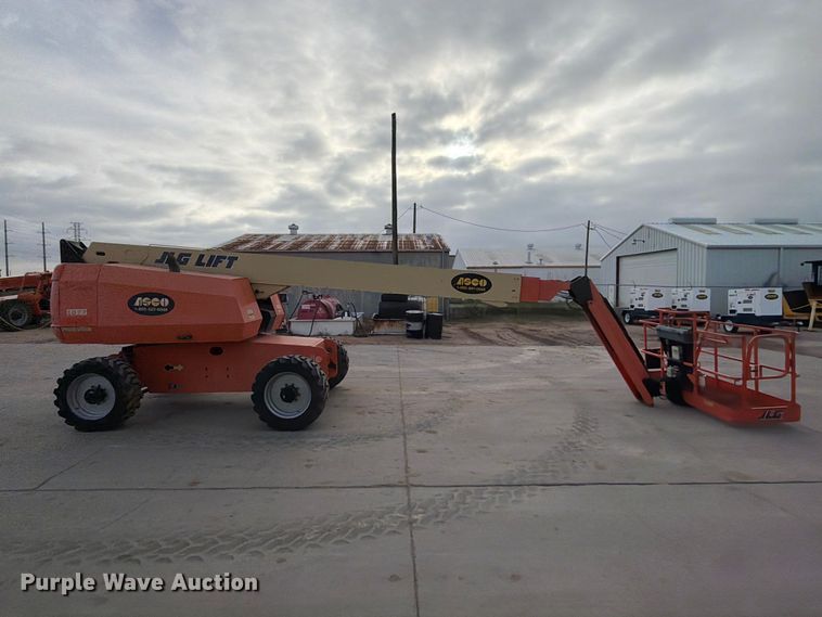 image for item FC0491 JLG 660SJ boom lift