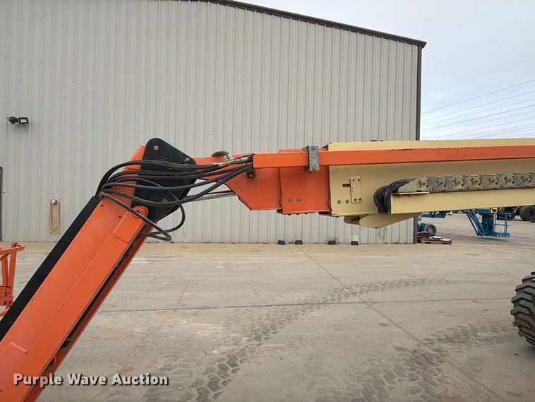 image for item FC0491 JLG 660SJ boom lift