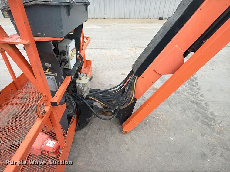 image for item FC0491 JLG 660SJ boom lift