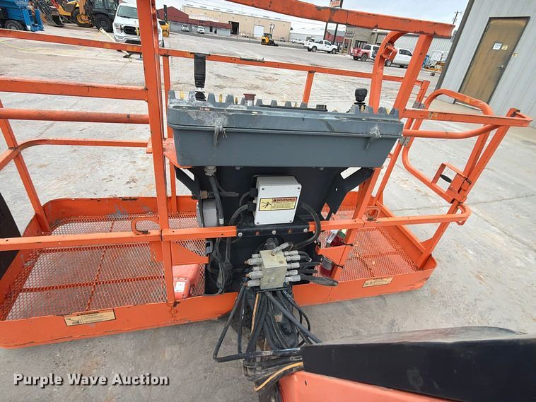image for item FC0491 JLG 660SJ boom lift