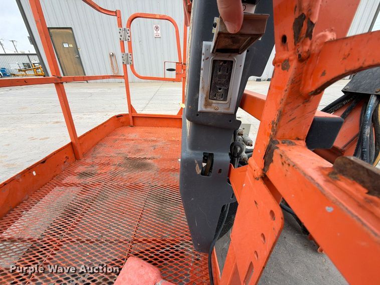 image for item FC0491 JLG 660SJ boom lift