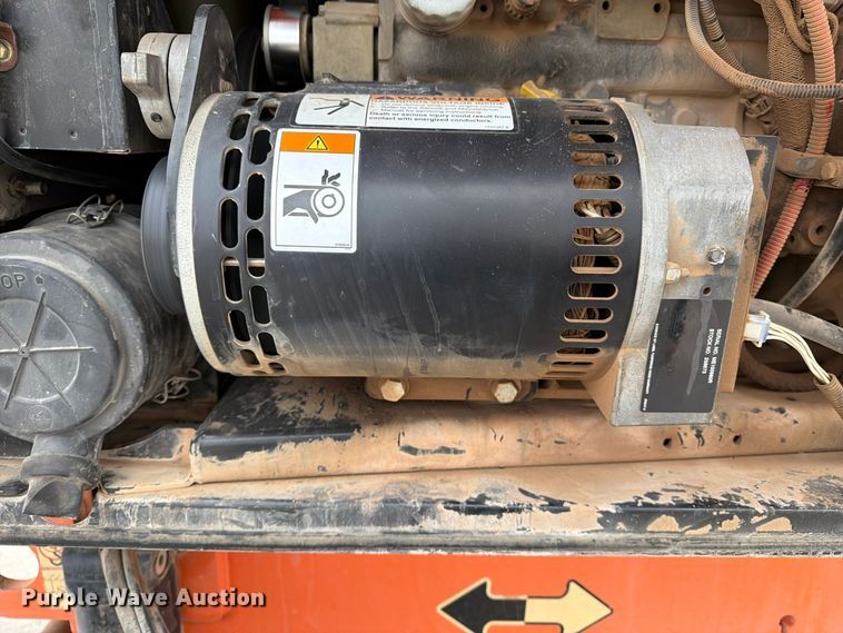 image for item FC0491 JLG 660SJ boom lift