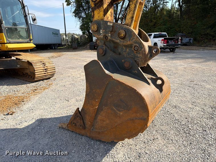 image for item FC3428 2019 Komatsu PC210LC-11 excavator