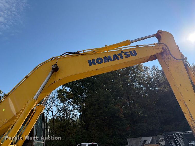 image for item FC3428 2019 Komatsu PC210LC-11 excavator