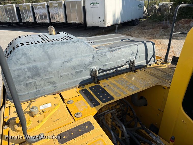 image for item FC3428 2019 Komatsu PC210LC-11 excavator