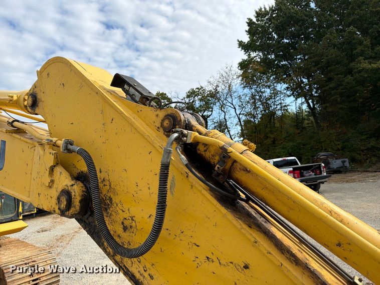 image for item FC3428 2019 Komatsu PC210LC-11 excavator