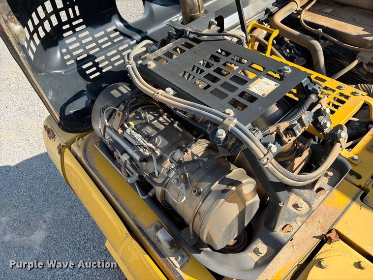 image for item FC3428 2019 Komatsu PC210LC-11 excavator