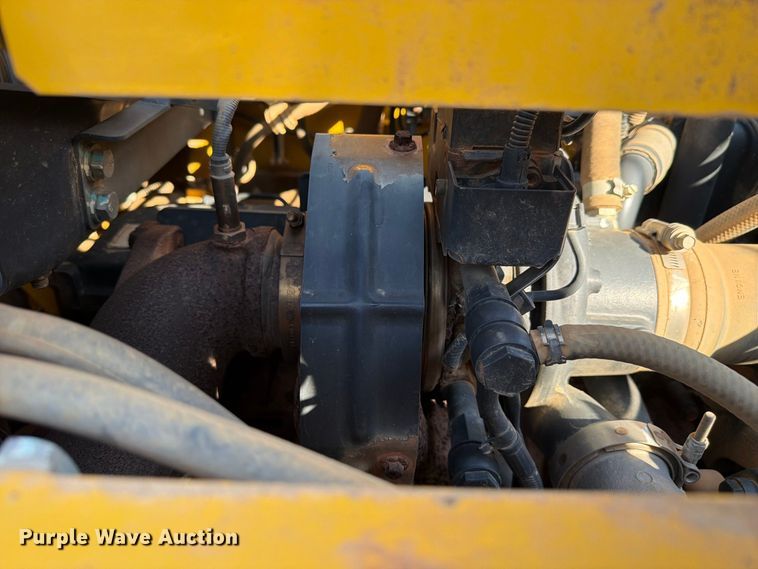 image for item FC3428 2019 Komatsu PC210LC-11 excavator