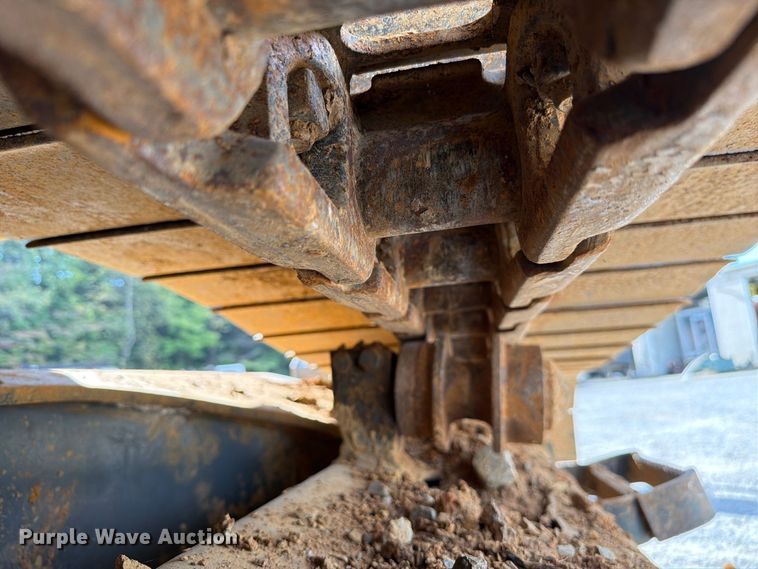 image for item FC3428 2019 Komatsu PC210LC-11 excavator