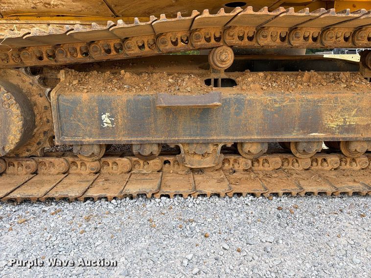 image for item FC3428 2019 Komatsu PC210LC-11 excavator