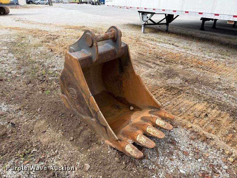image for item FC3428 2019 Komatsu PC210LC-11 excavator