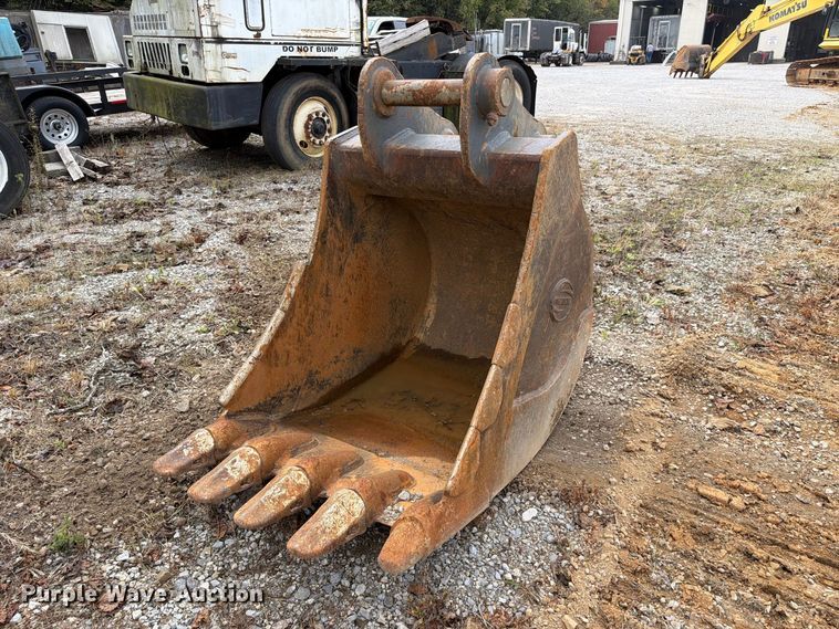 image for item FC3428 2019 Komatsu PC210LC-11 excavator