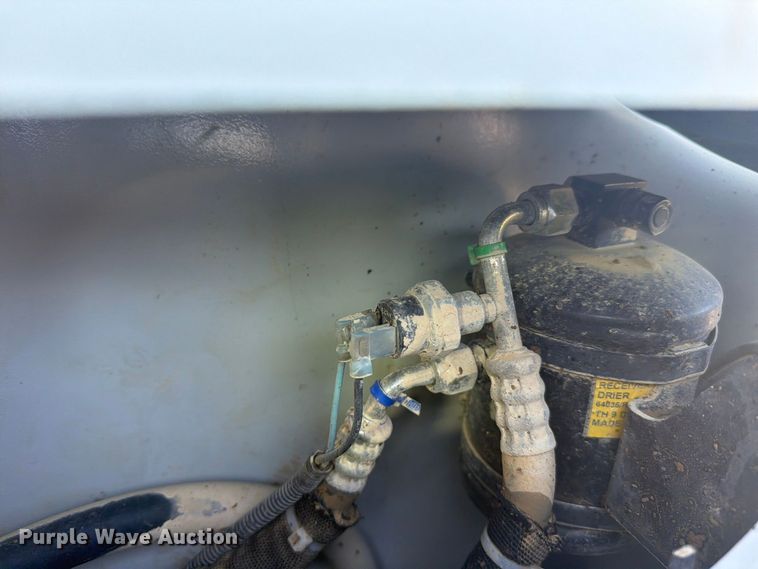 image for item FC3429 2019 Takeuchi TL8 tracked skid steer loader