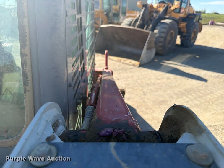 image for item FC3429 2019 Takeuchi TL8 tracked skid steer loader