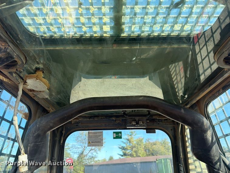 image for item FC3429 2019 Takeuchi TL8 tracked skid steer loader