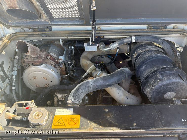 image for item FC3429 2019 Takeuchi TL8 tracked skid steer loader