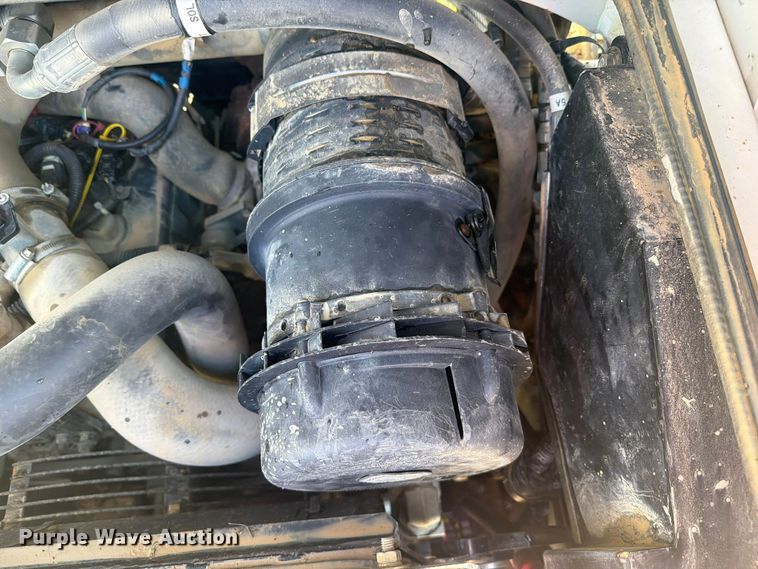 image for item FC3429 2019 Takeuchi TL8 tracked skid steer loader