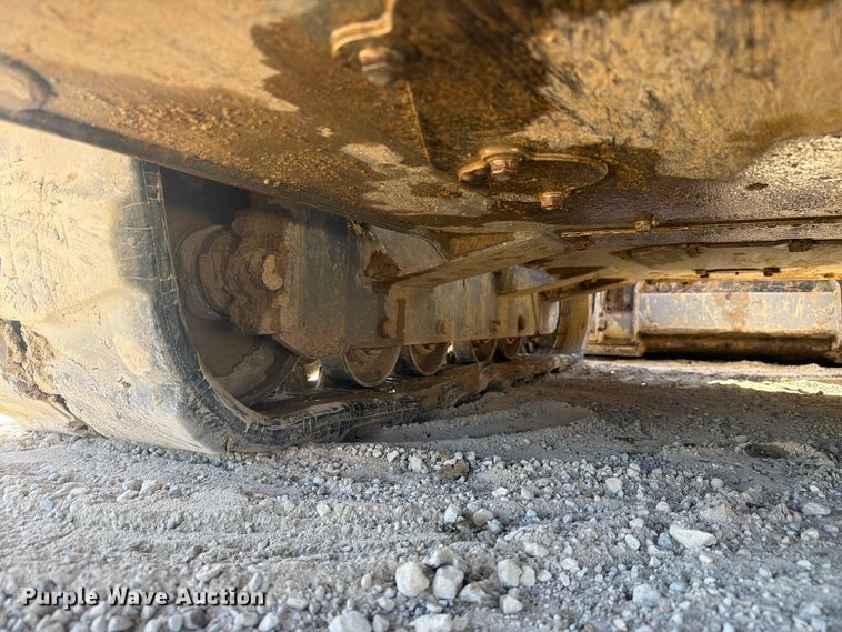 image for item FC3429 2019 Takeuchi TL8 tracked skid steer loader