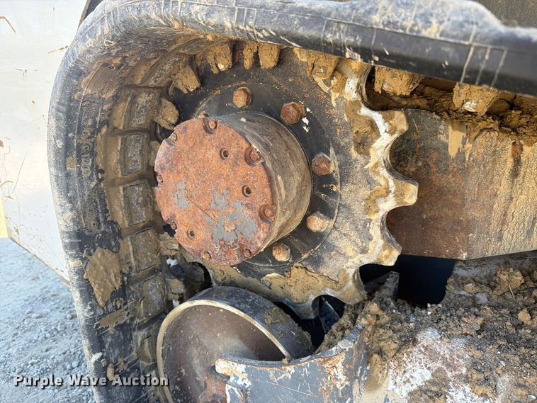 image for item FC3429 2019 Takeuchi TL8 tracked skid steer loader