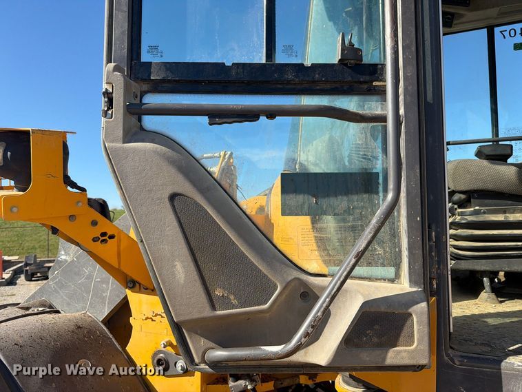 image for item FC3430 2018 Volvo L70H wheel loader