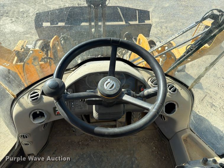 image for item FC3430 2018 Volvo L70H wheel loader