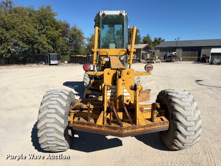 image for item FC3431 1995 Fiat-Allis FG65C motor grader