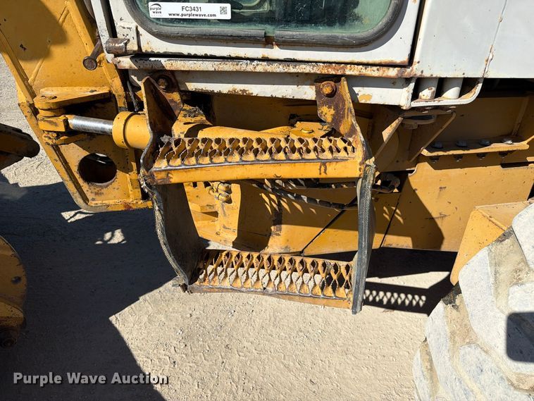image for item FC3431 1995 Fiat-Allis FG65C motor grader
