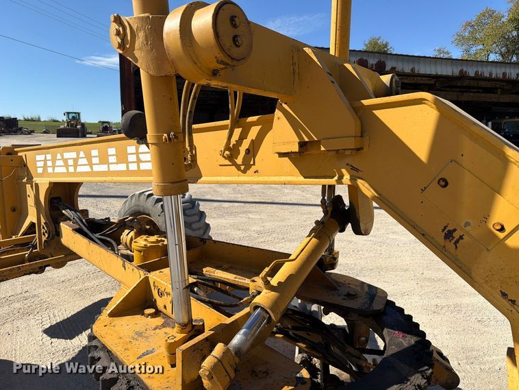 image for item FC3431 1995 Fiat-Allis FG65C motor grader