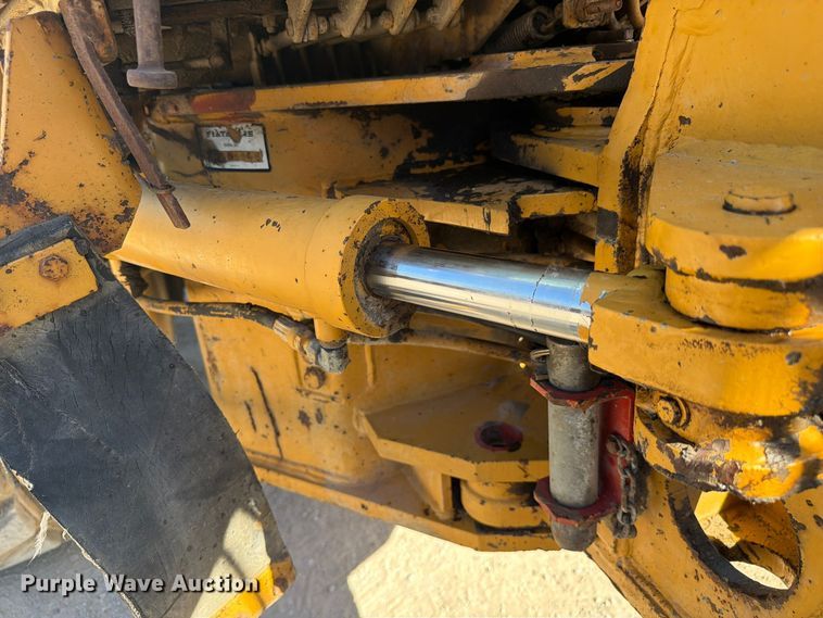 image for item FC3431 1995 Fiat-Allis FG65C motor grader