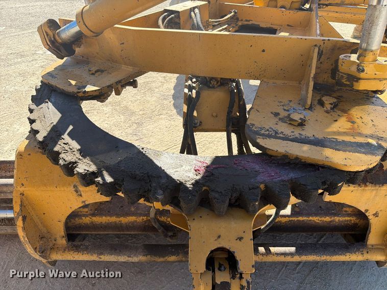 image for item FC3431 1995 Fiat-Allis FG65C motor grader