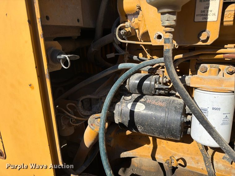 image for item FC3431 1995 Fiat-Allis FG65C motor grader