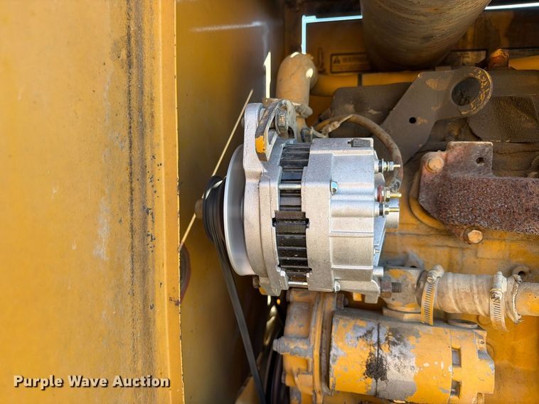 image for item FC3431 1995 Fiat-Allis FG65C motor grader