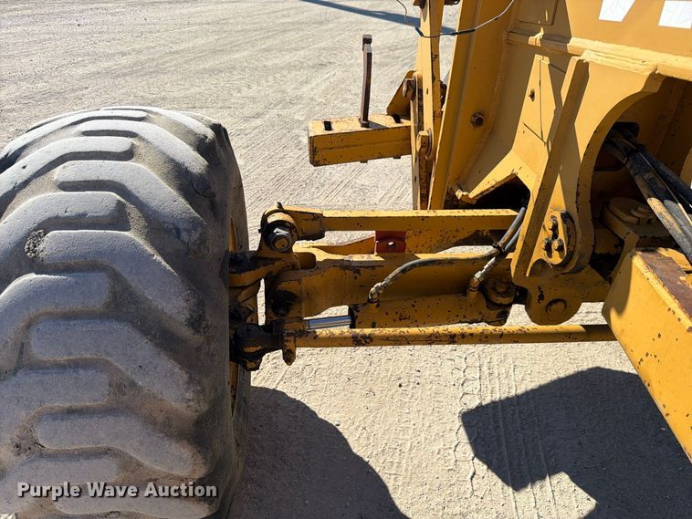 image for item FC3431 1995 Fiat-Allis FG65C motor grader