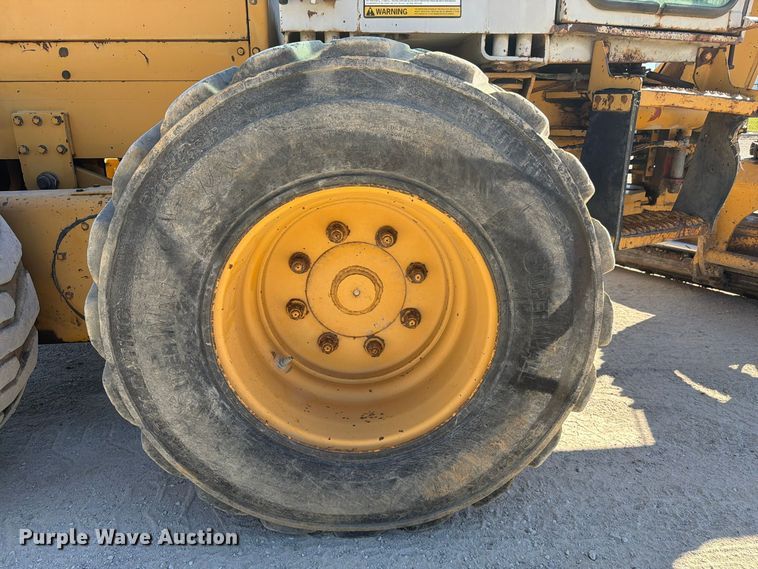 image for item FC3431 1995 Fiat-Allis FG65C motor grader